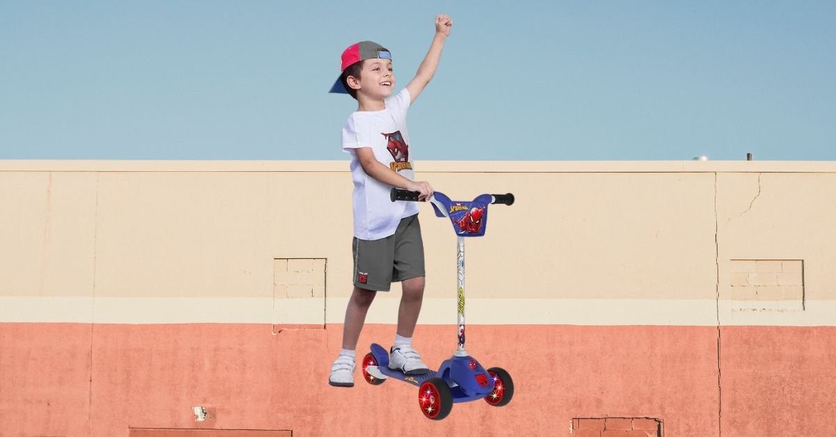 Patinete do Homem Aranha