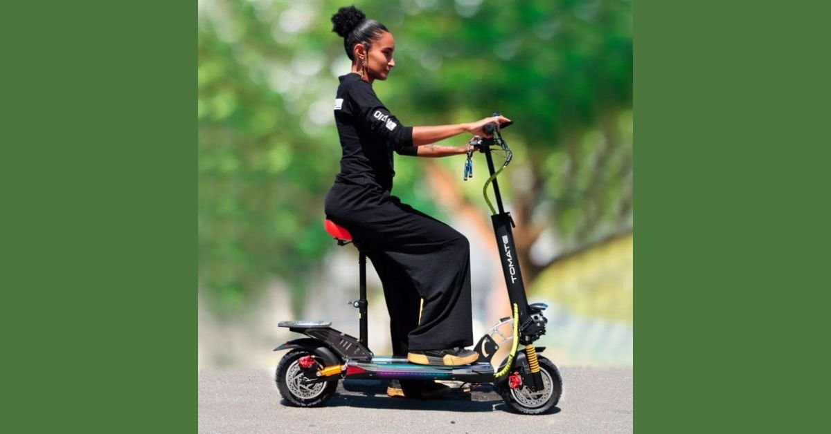 Patinete elétrico com banco